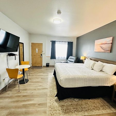 The Beaverhead Lodge Діллон Екстер'єр фото